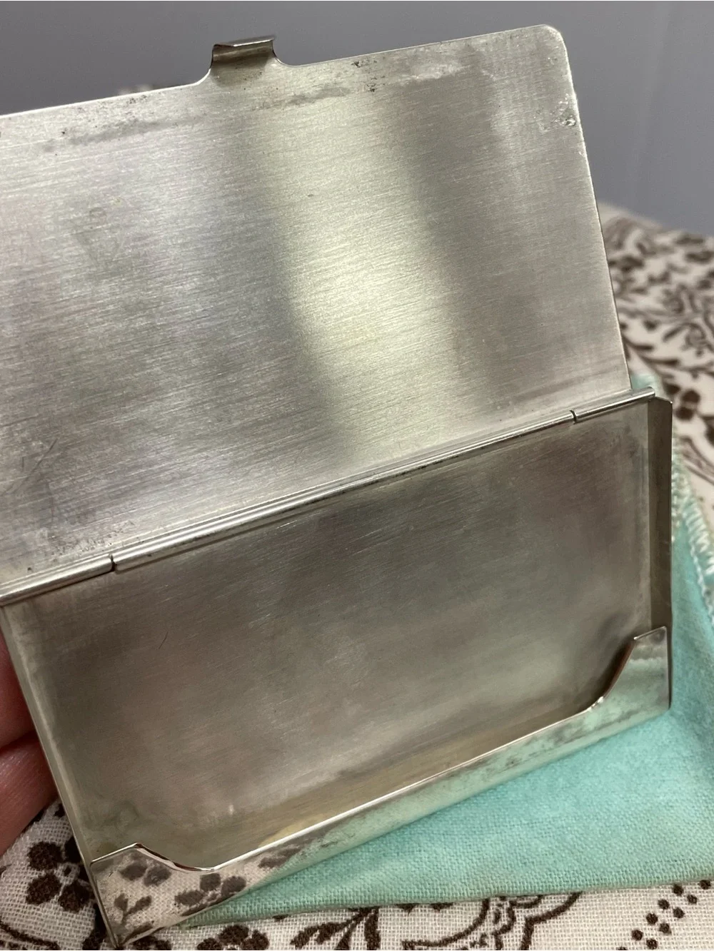 VINTAGE TIFFANY & CO SILVER BUSINESS CARD HOLDER WITH DUSTBAG